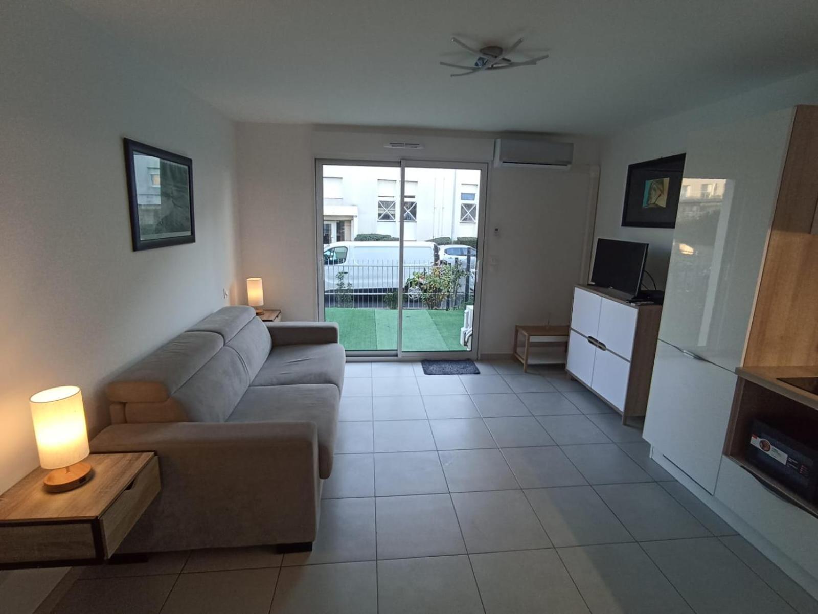 Studio Avec Parking Prive, Piscine Plage 300M Antibes Exterior foto